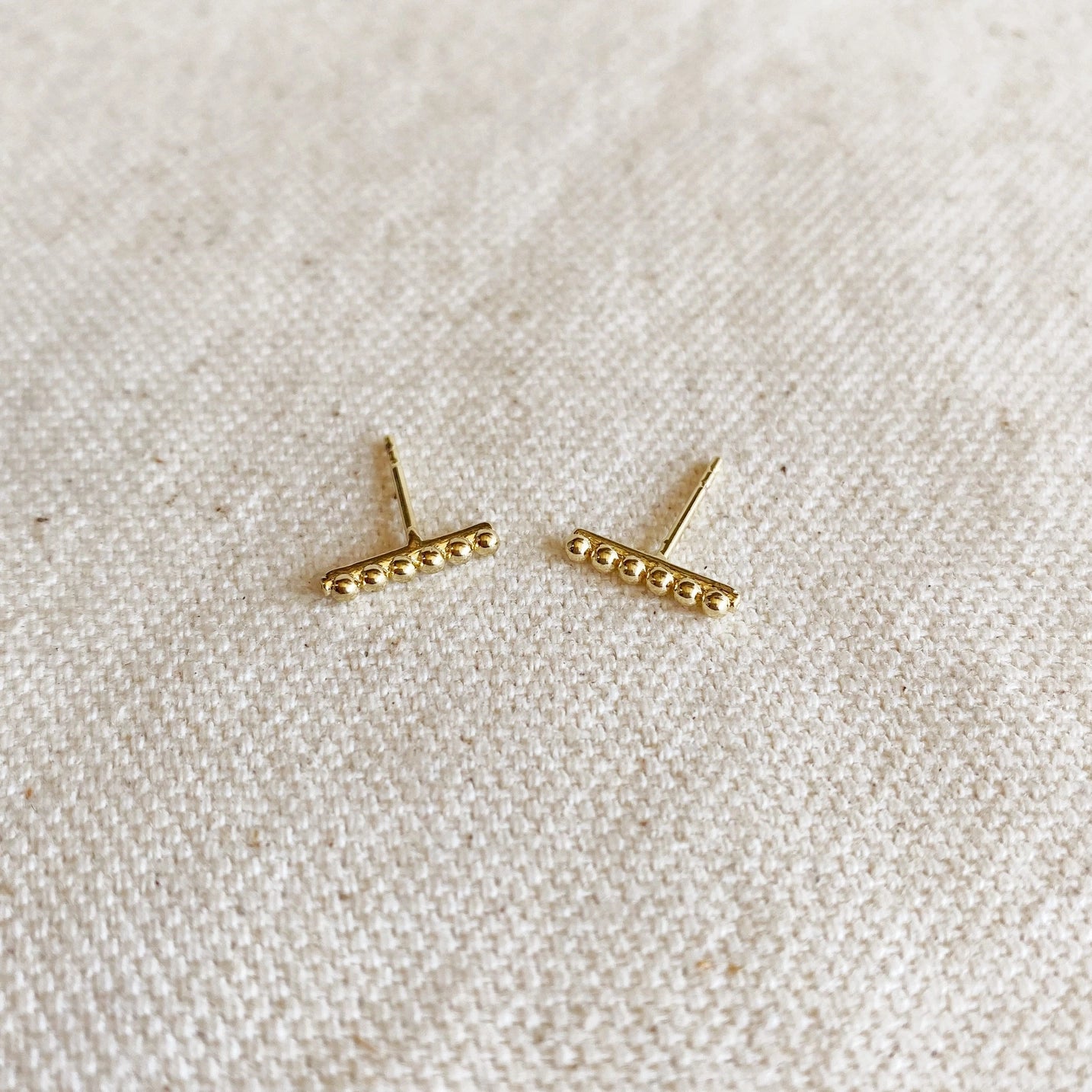 Beaded Bar Stud