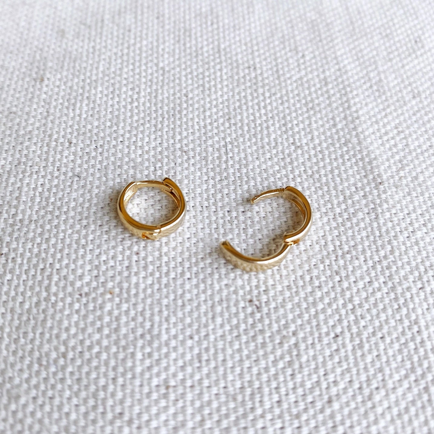 Flat Chunky Clicker Hoop