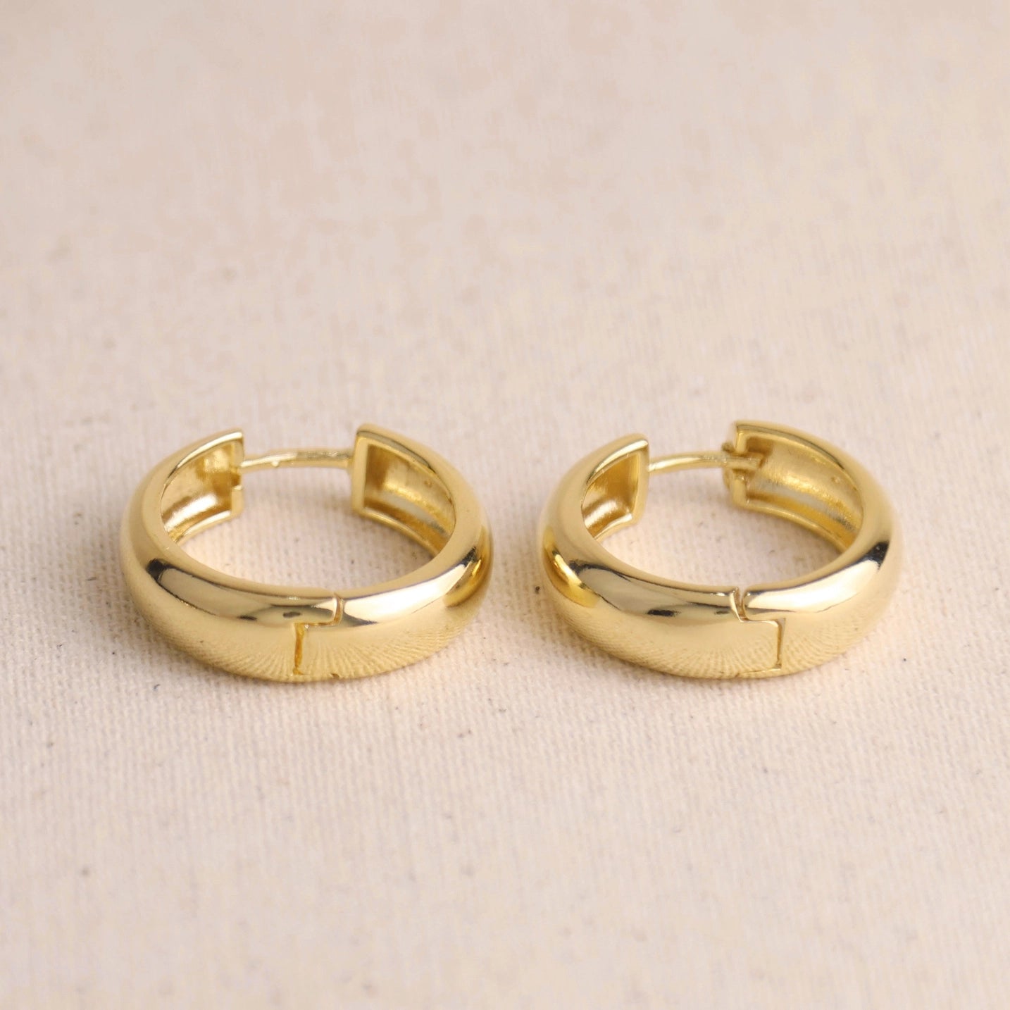 Chunky Clicker Hoop