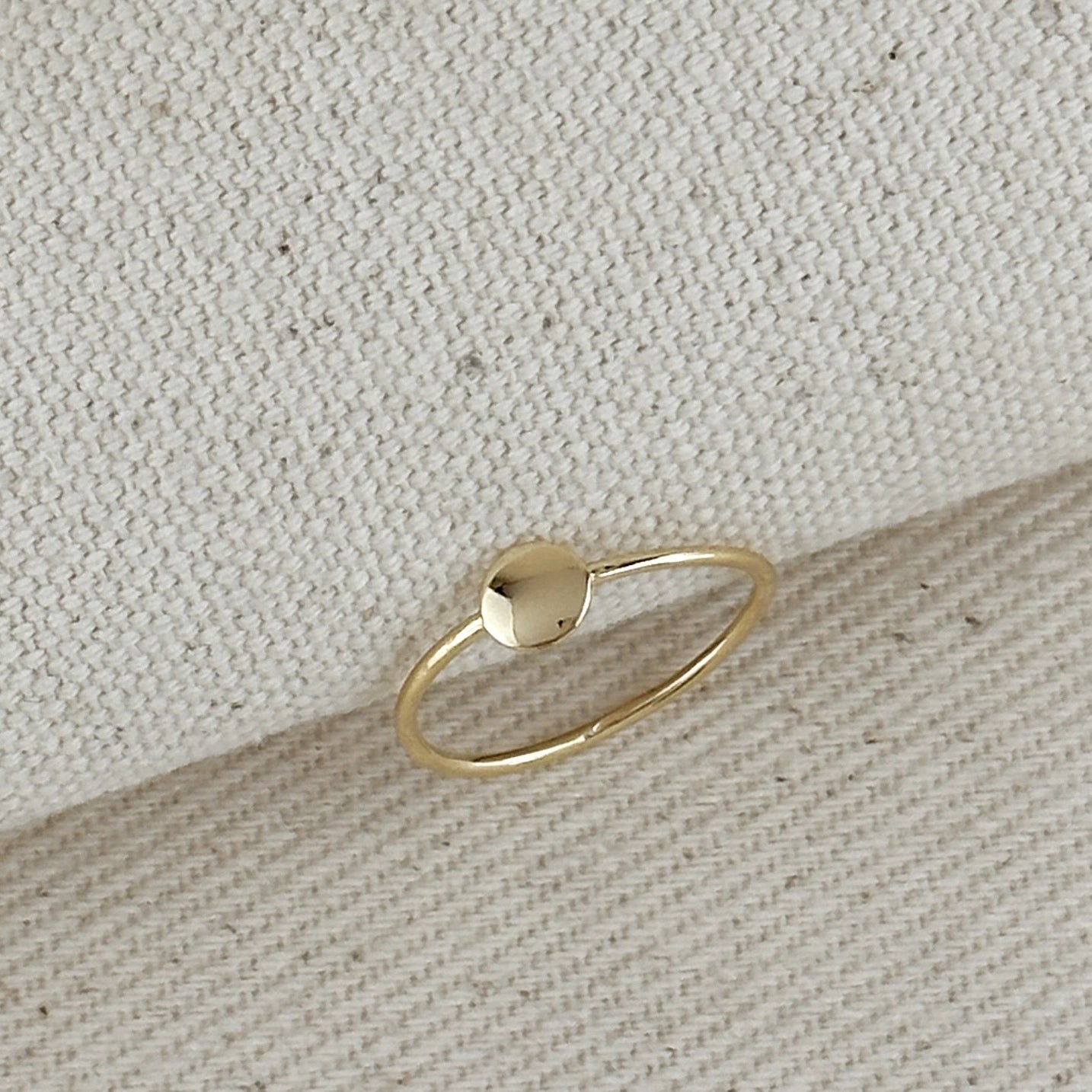 Flat Disc Ring