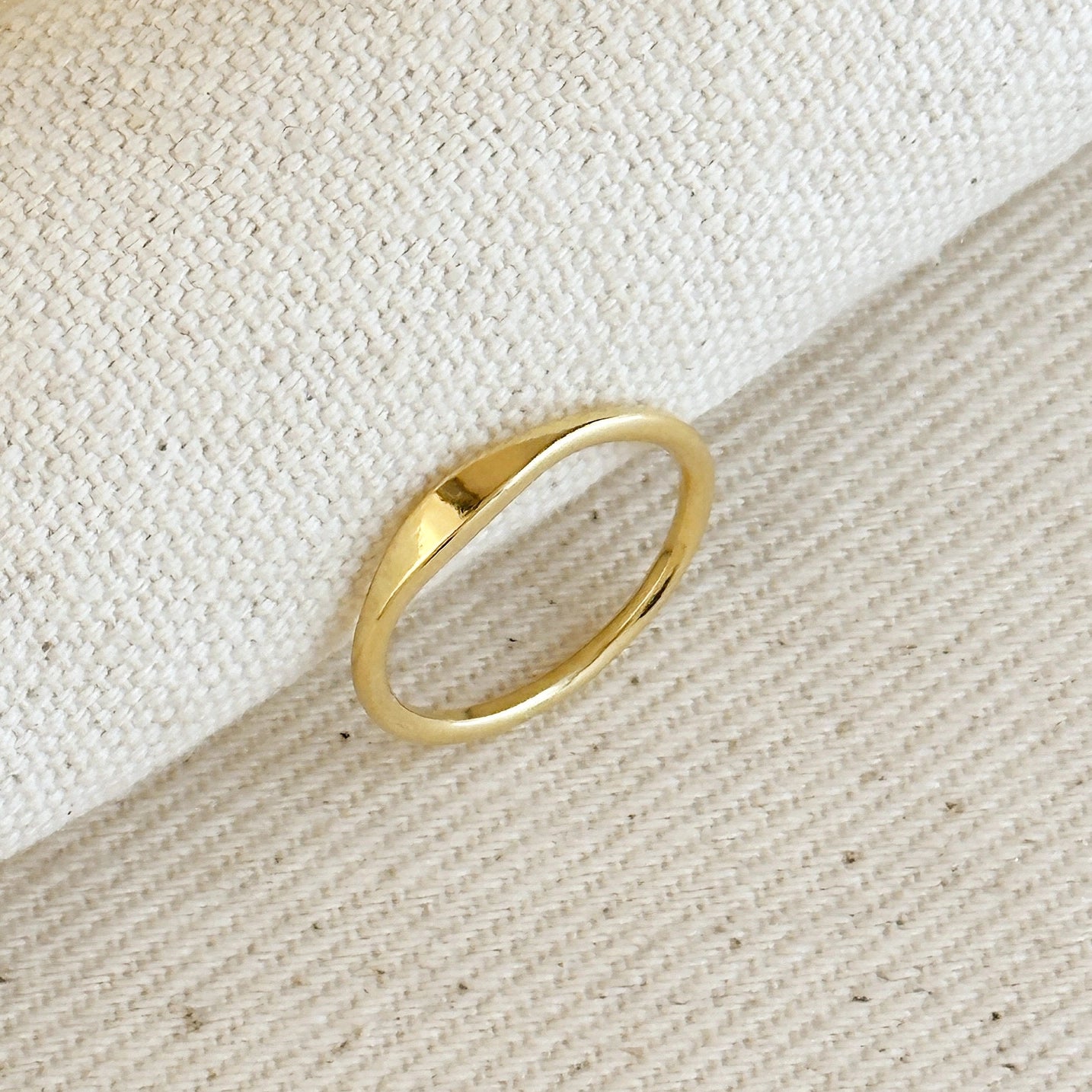 Fine Flat Top Ring
