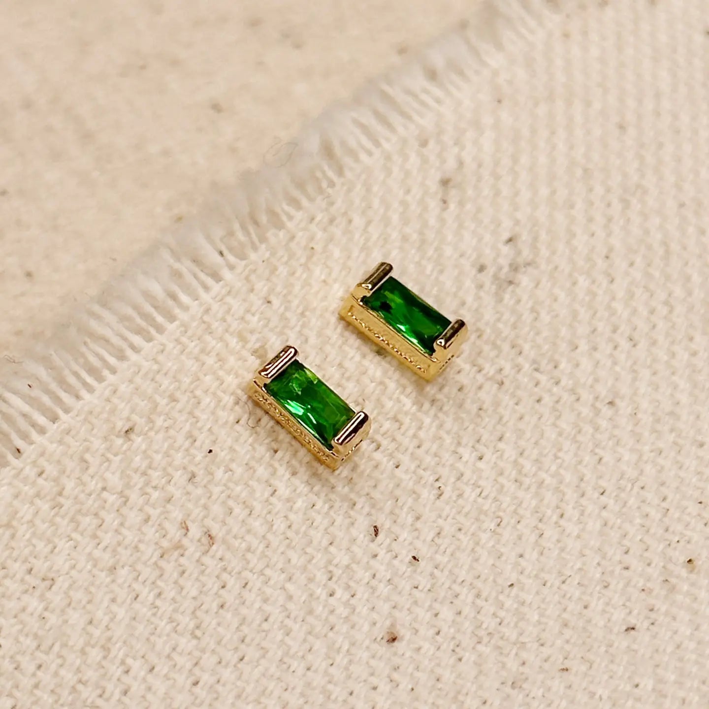 Birthstone Earstud
