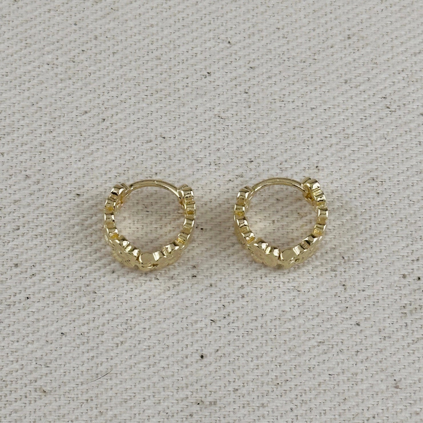 Flower Clicker Hoop