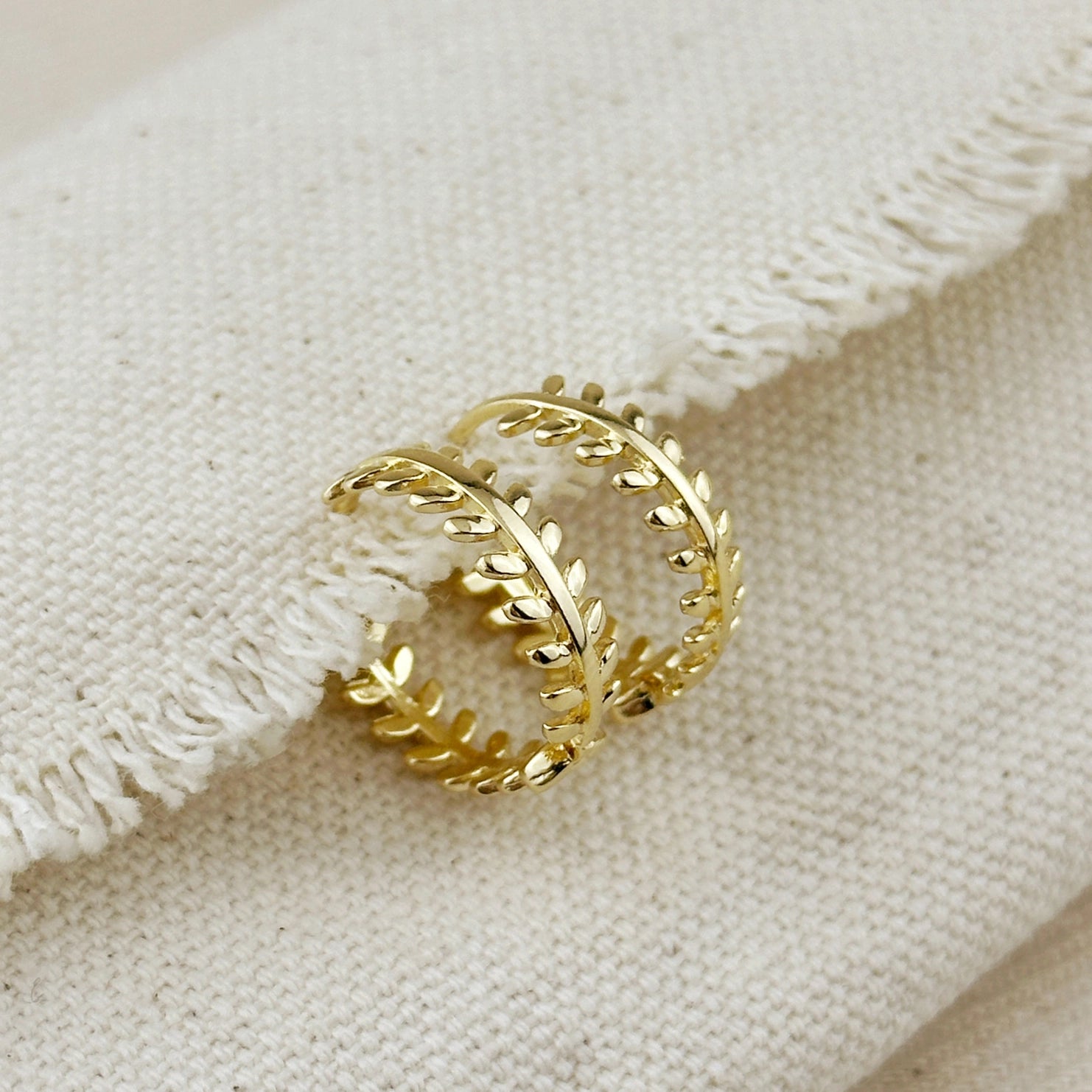 Leaf Clicker Hoop
