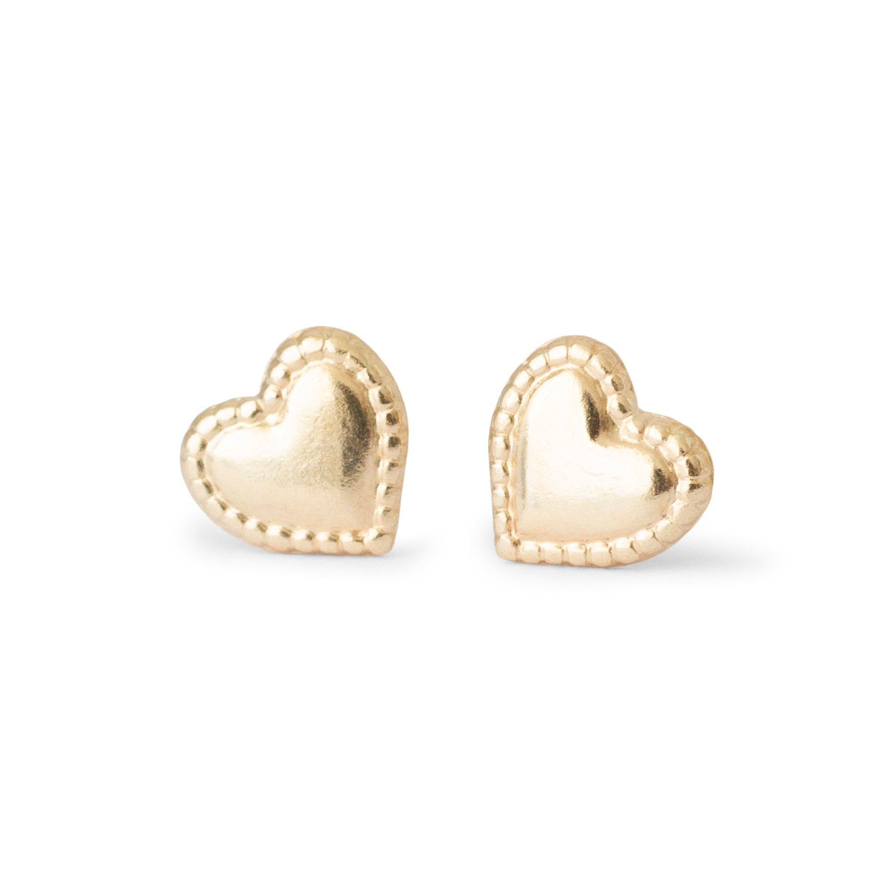 Heart stud //ONE PIECE - BonBon Boutique