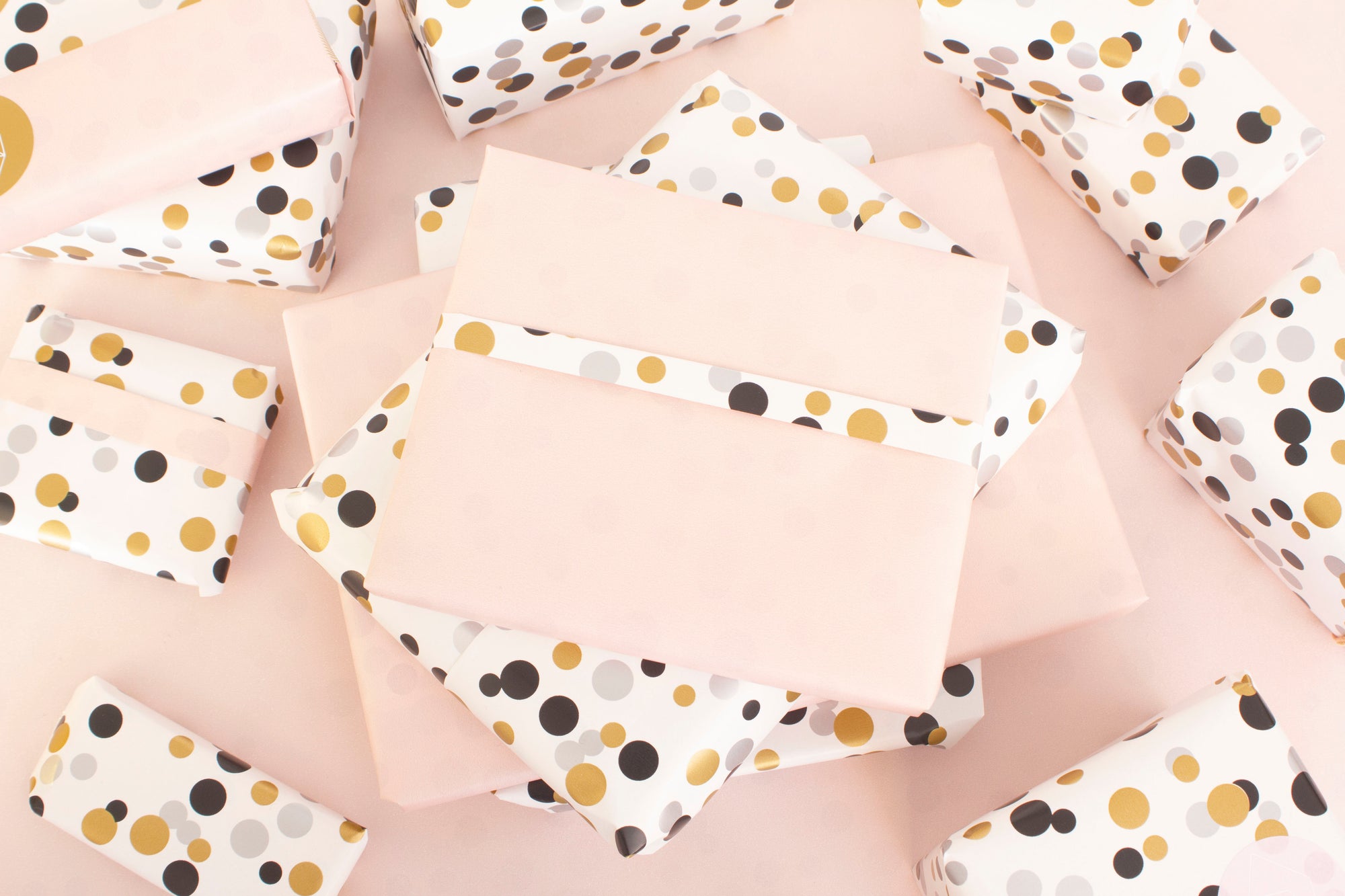 Gift Guide ENGLISH