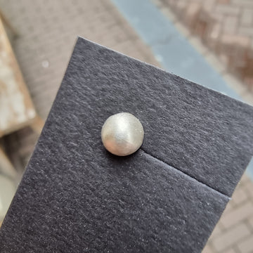 Brushed Dome stud //ONE PIECE
