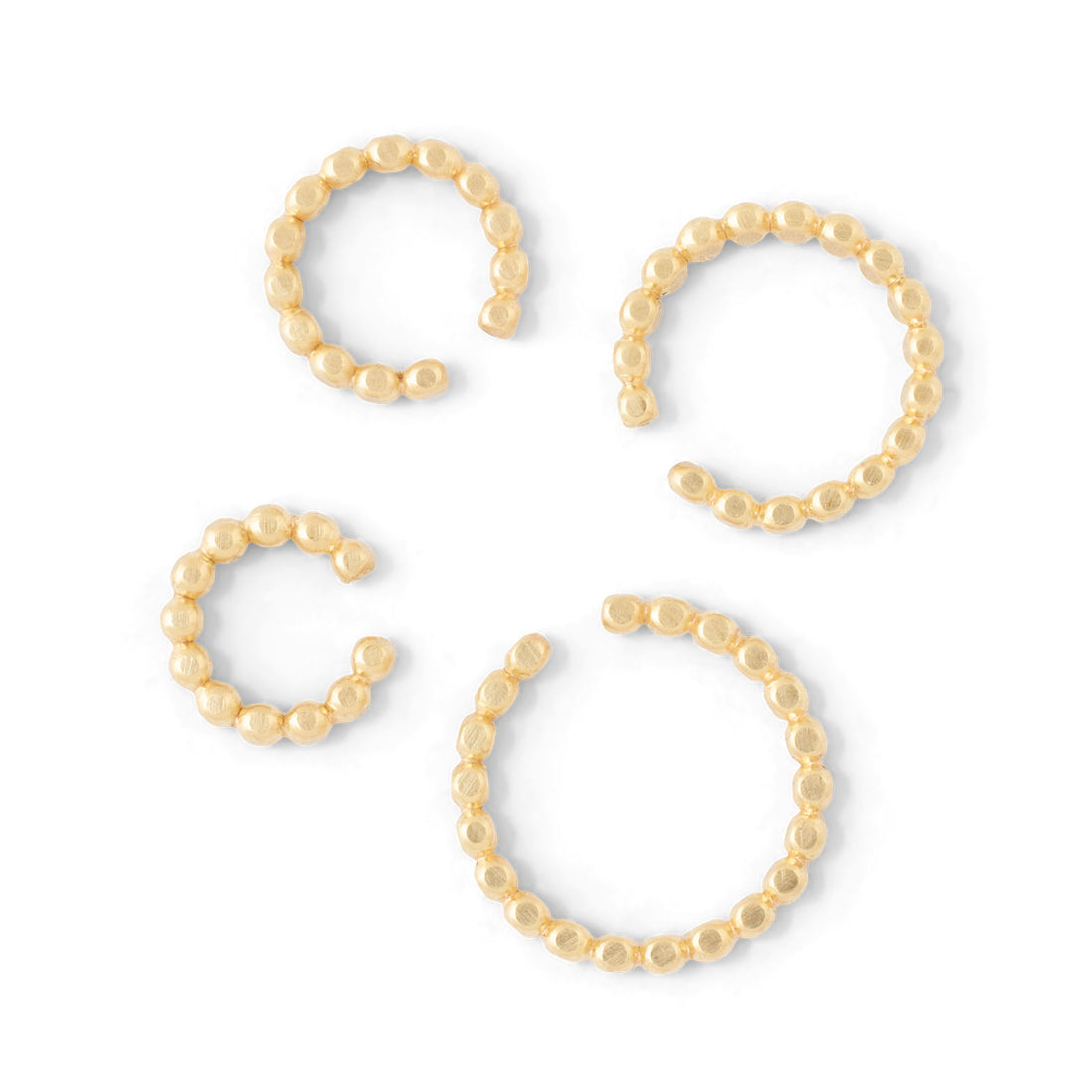Pearly Hammered Earcuff //ONE PIECE